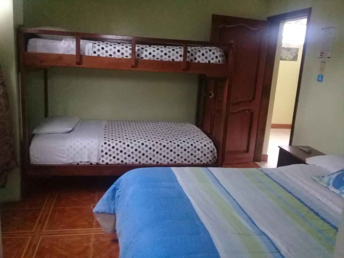 Hotel Amazonia Y Sol Баньйос Екстер'єр фото