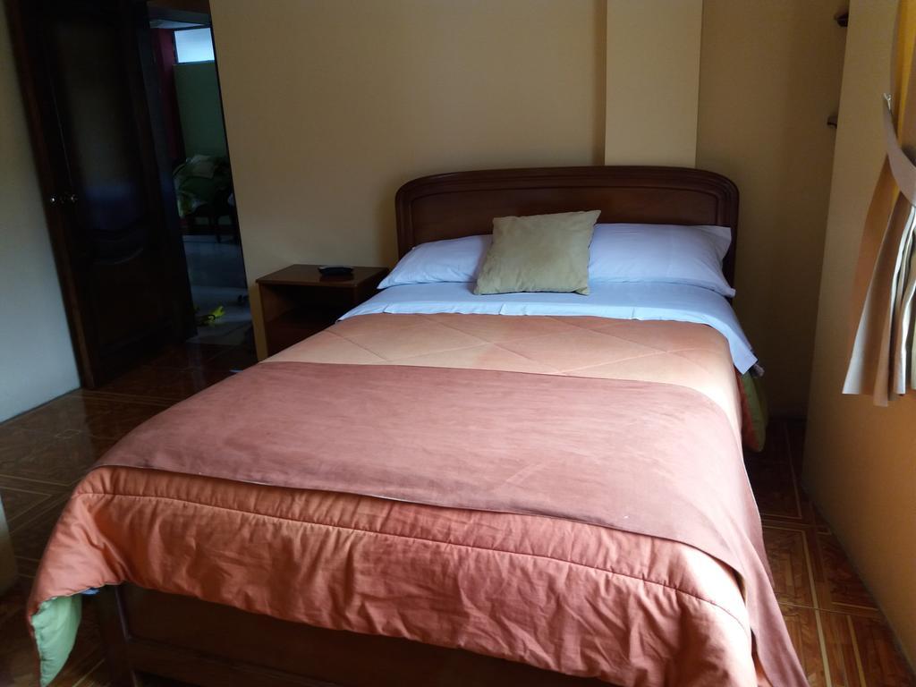 Hotel Amazonia Y Sol Баньйос Екстер'єр фото